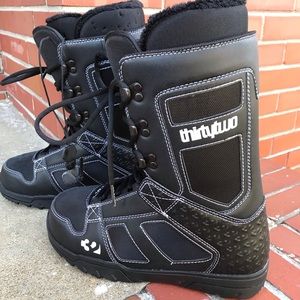 Thirty Two Snowboard Boots 10